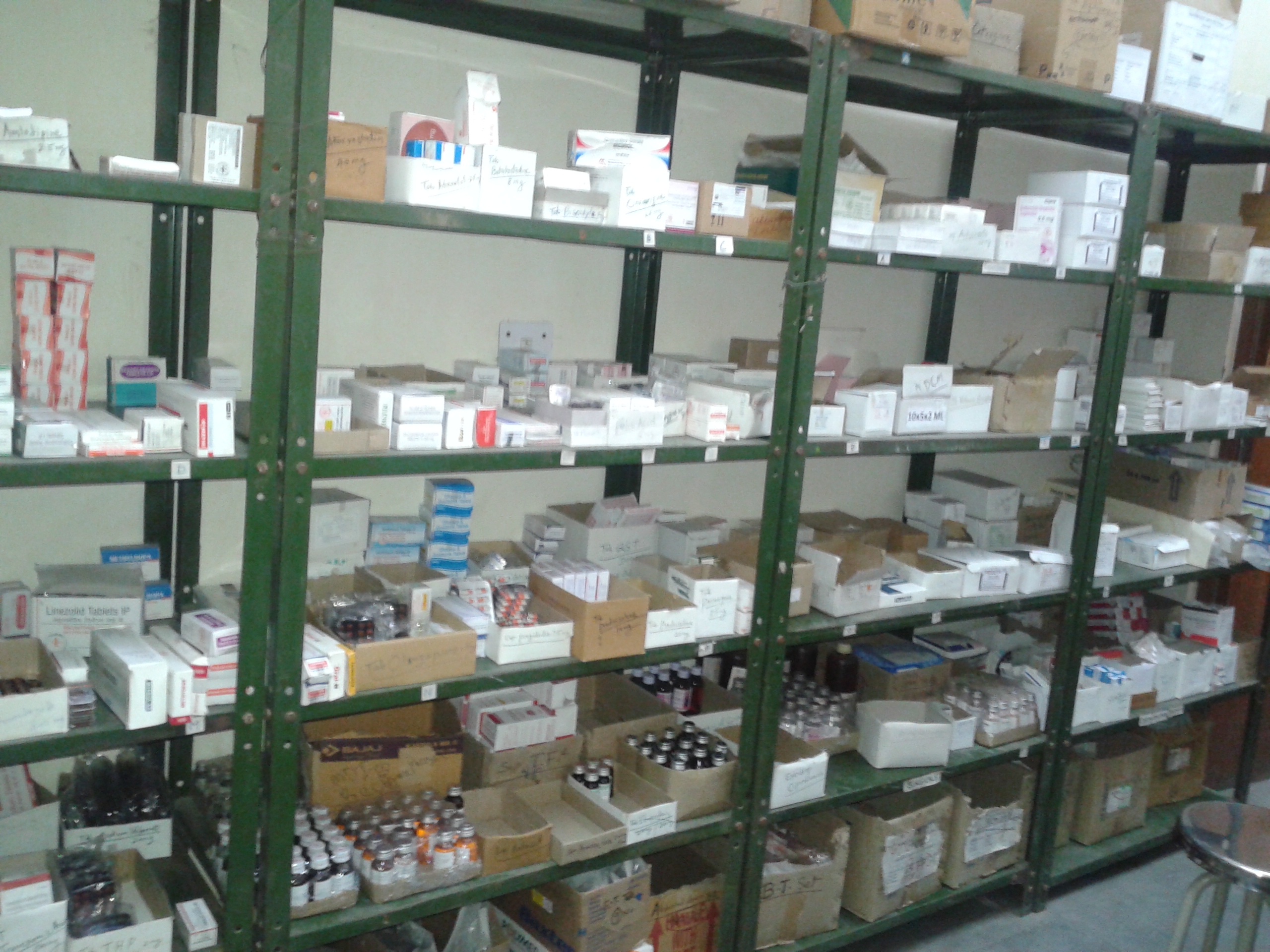 Medicine rack managment at DDW